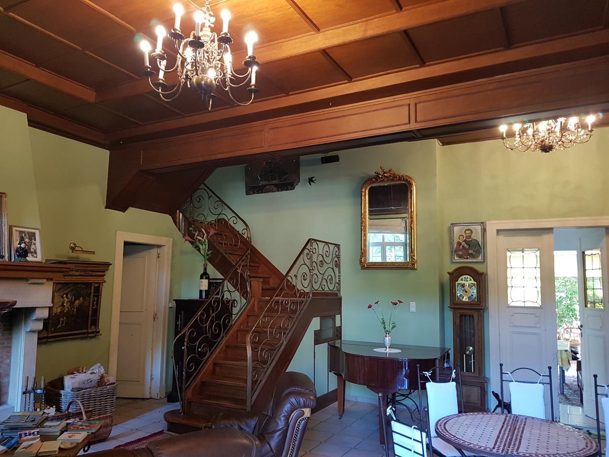 Chateau Lambert Moulinsart Hotel, Shuttle Airport, Long Term Parking, Snooker, Large Terrasse, Dinner, Breakfast 샤를루아 외부 사진