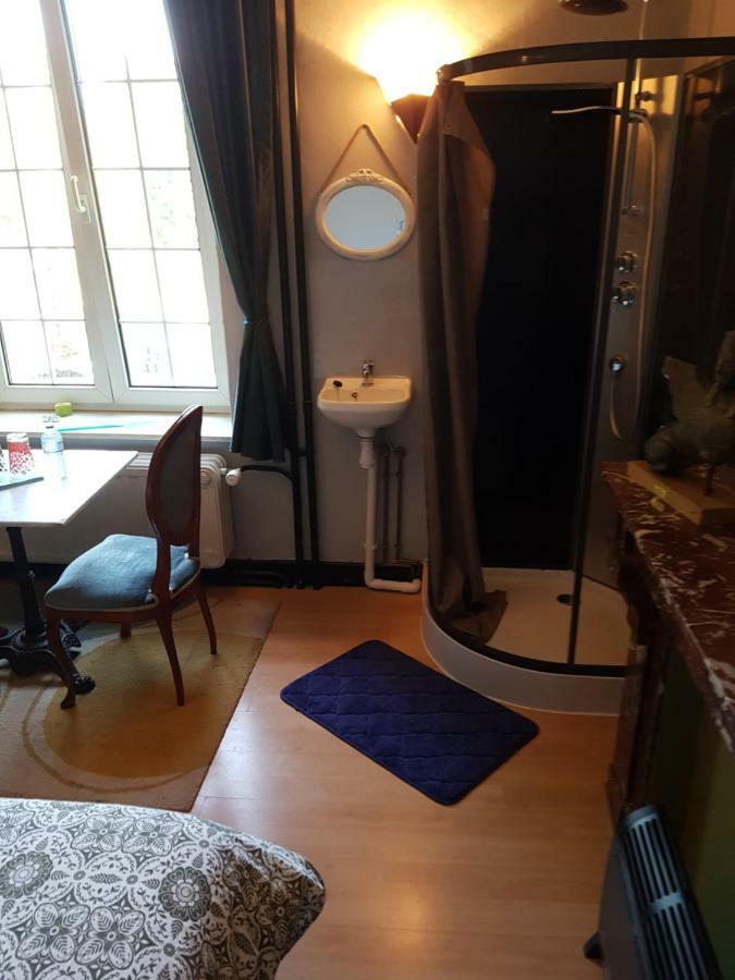 Chateau Lambert Moulinsart Hotel, Shuttle Airport, Long Term Parking, Snooker, Large Terrasse, Dinner, Breakfast 샤를루아 외부 사진
