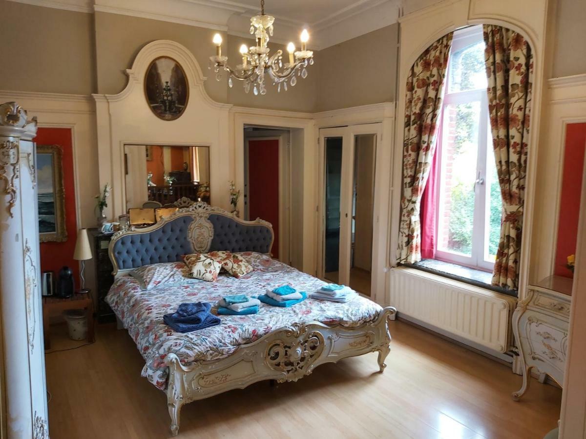 Chateau Lambert Moulinsart Hotel, Shuttle Airport, Long Term Parking, Snooker, Large Terrasse, Dinner, Breakfast 샤를루아 외부 사진